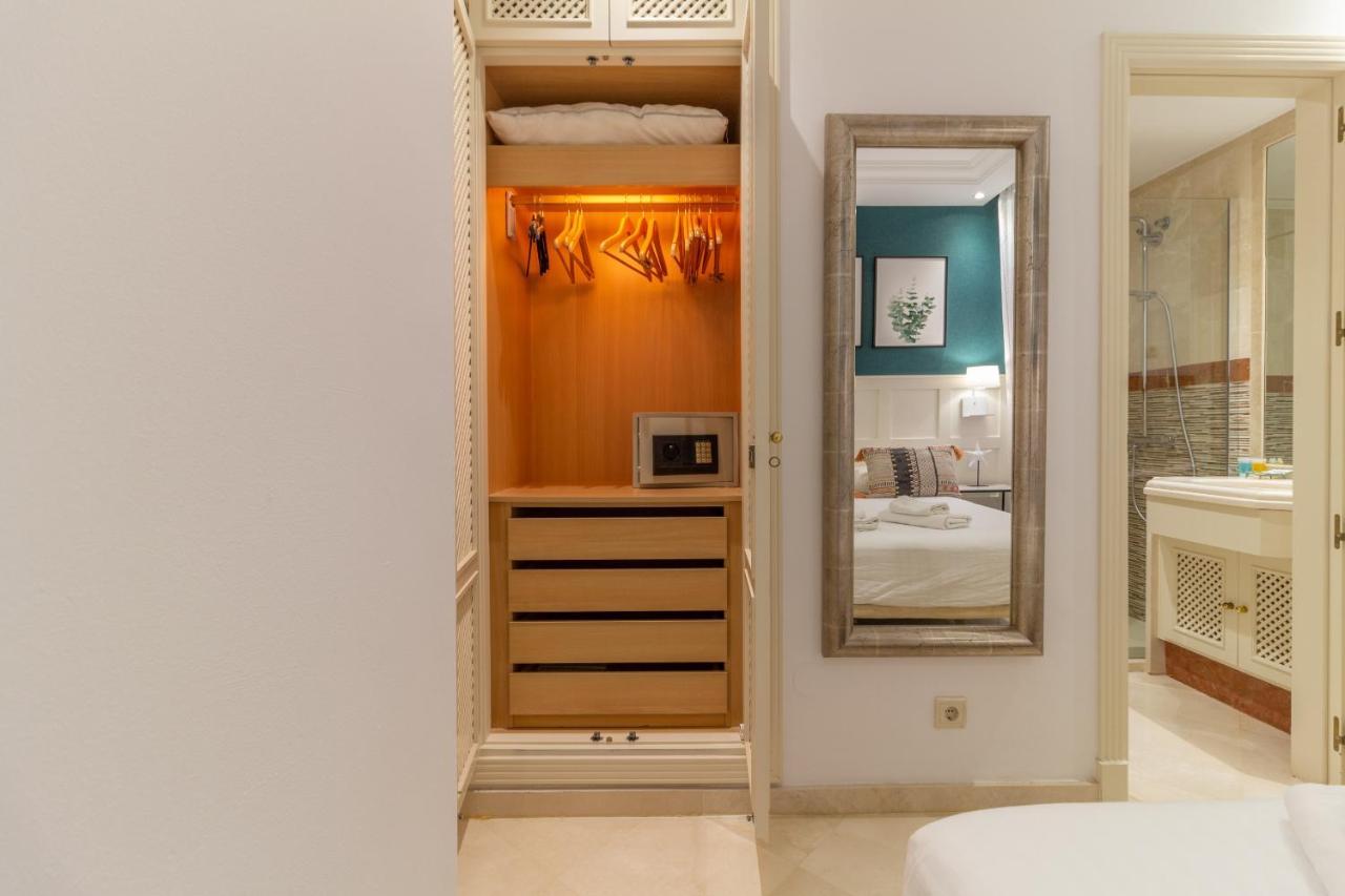 Xpce D Carlos Gardens Apartment มาร์เบยา ภายนอก รูปภาพ