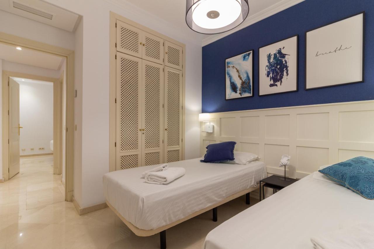 Xpce D Carlos Gardens Apartment มาร์เบยา ภายนอก รูปภาพ