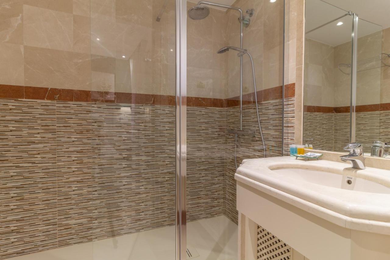 Xpce D Carlos Gardens Apartment มาร์เบยา ภายนอก รูปภาพ