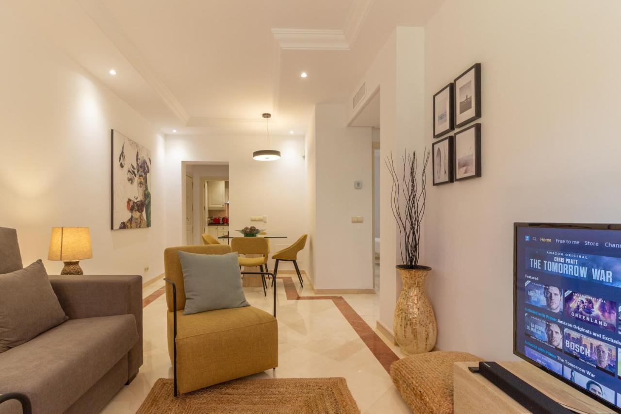 Xpce D Carlos Gardens Apartment มาร์เบยา ภายนอก รูปภาพ